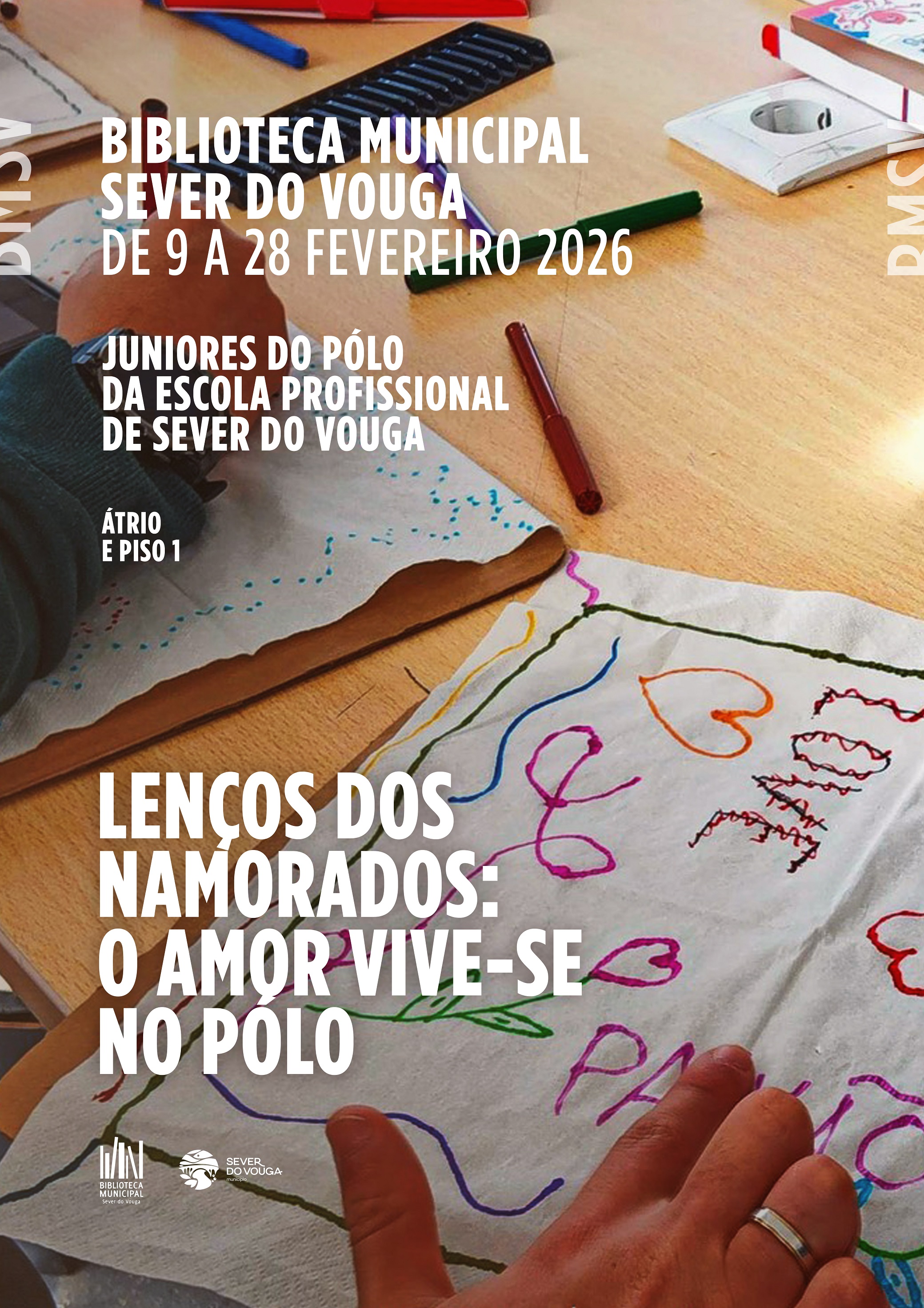 Exposição "Lenços dos namorados: o Amor vive-se no Pólo!"