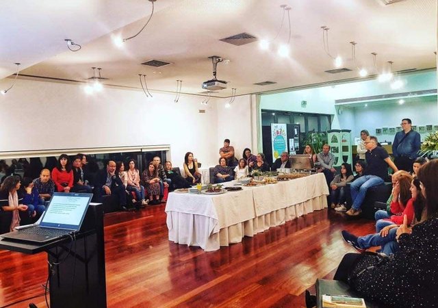 co_462019___manifesto_familias_felizes_pais_do_avesso__1_